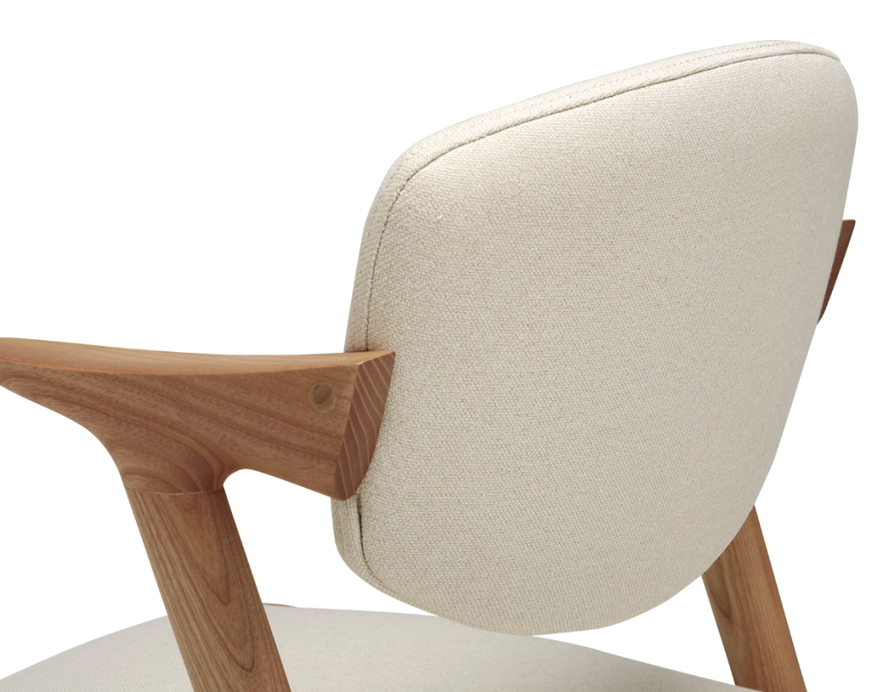 Chaise scandinave bois teinte naturelle assise tissu blanc cassé