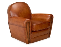 Fauteuil club cuir marron clair accoudoirs cloutés