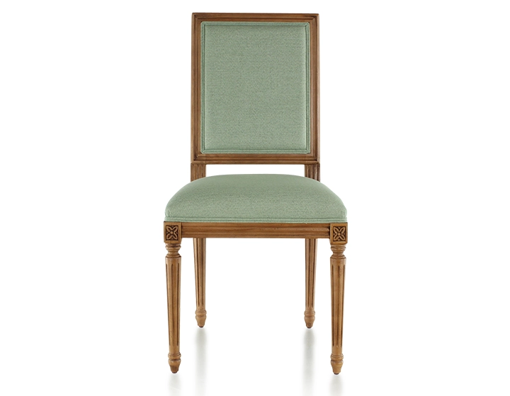 Silla antigua estilo Luis XVI madera con tinte envejecido y tejido verde salvia
