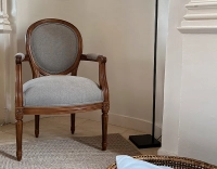 Fauteuil ancien style Louis XVI bois teinte ancienne et tissu gris clair