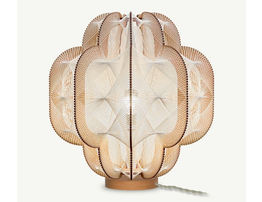 Lampe sur socle en bois et fil de coton tressage croisé