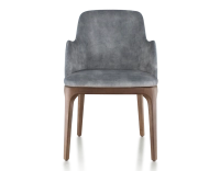 Silla de diseño con reposabrazos madera tintada en marrón oscuro y tejido de terciopelo gris