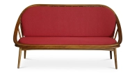 Canapé scandinave 2 places bois teinte merisier et tissu rouge