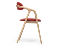 Chaise scandinave bois teinte naturelle assise tissu orange brulé