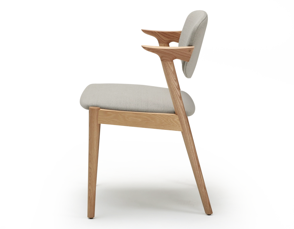 Chaise design teinte naturelle et tissu beige naturel bois teinte naturelle assise tissu beige naturel