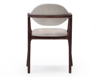 Chaise design avec accoudoirs bois teinte marron foncé et tissu velours sable