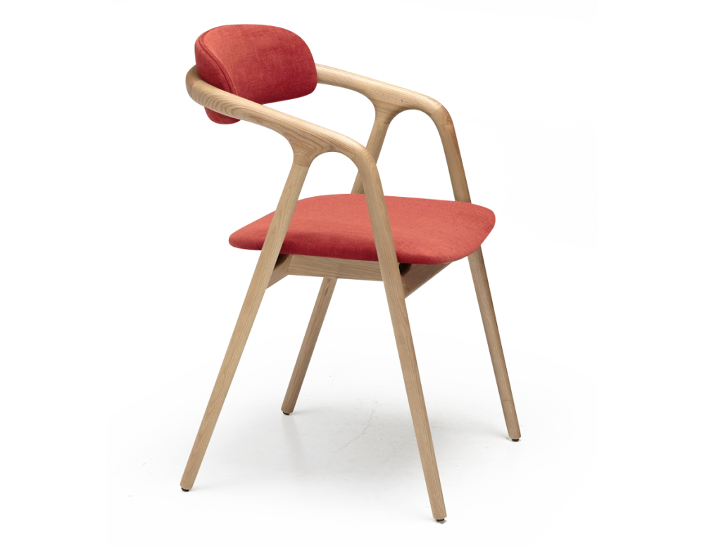 Chaise scandinave bois teinte naturelle assise tissu orange brulé