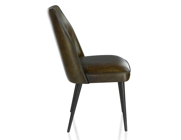 Silla vintage de piel verde oliva