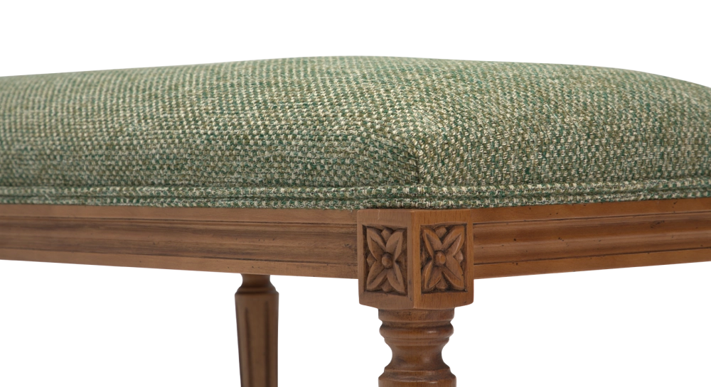 Banquette ancienne style Louis XVI bois teinte ancienne et tissu chiné vert