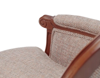 Fauteuil bergère mouluré style Louis XVI bois teinte ancienne et tissu chiné beige, gris et orange