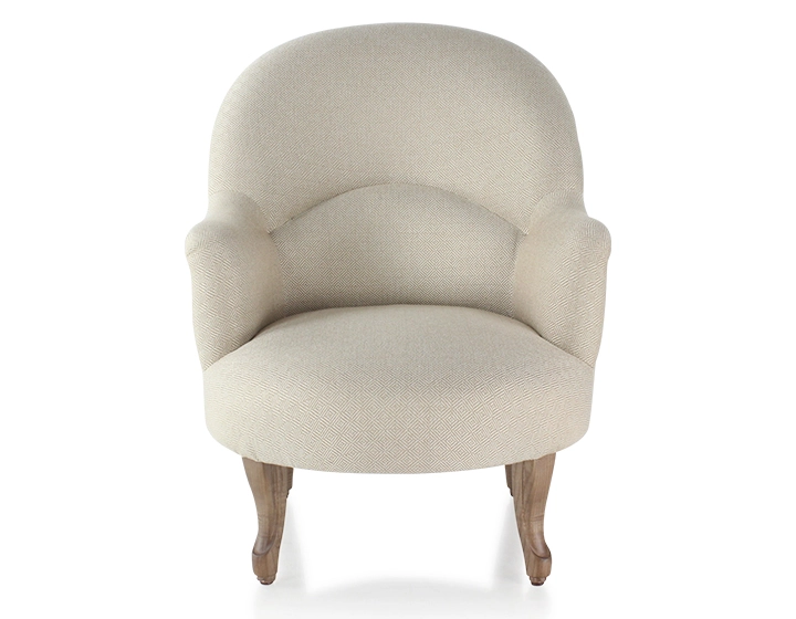 Fauteuil crapaud avec accoudoirs pieds bois teinte noyer et tissu chevron beige