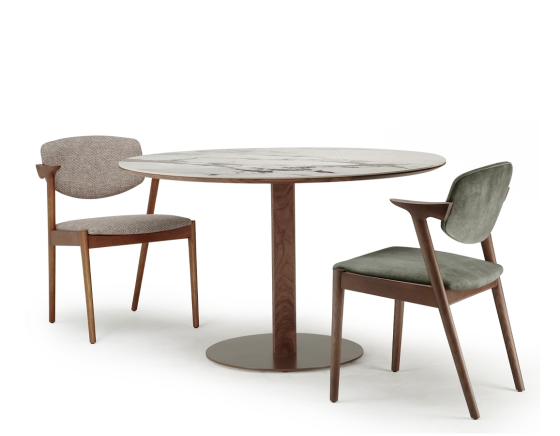 Silla escandinava madera tinte cerezo asiento tejido fusion
