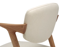 Chaise scandinave bois teinte naturelle assise tissu blanc cassé