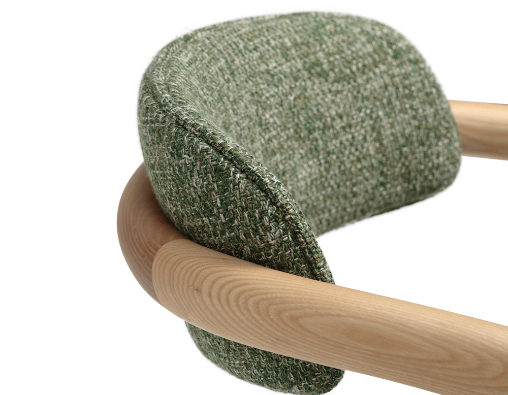 Chaise scandinave bois teinte naturelle assise tissu chiné vert