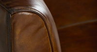 Canapé club cuir 2 places marron vintage