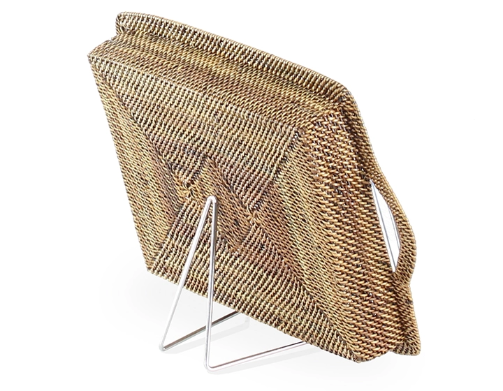 Rectangular pyrex dish with rattan flower stand