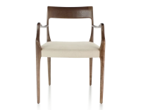 Silla escandinava con reposabrazos madera tintada marrón oscuro asiento tejido camel