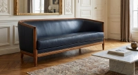 Antique 3 seater sofa with moulded armrests bois teinte ancienne et cuir noir