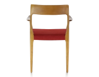 Chaise scandinave avec accoudoirs bois teinte merisier assise tissu bordeaux