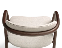 Chaise scandinave bois teinte marron foncé assise tissu beige naturel