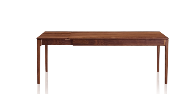 Mesa extensible de nogal de 8 a 14 personas con tablero y extensiones de madera en tinte natural 210x100 cm