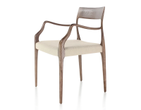 Silla escandinava con reposabrazos madera tintada marrón oscuro asiento tejido camel