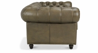 Canapé Chesterfield cuir 2 places vert olive accoudoirs cloutés
