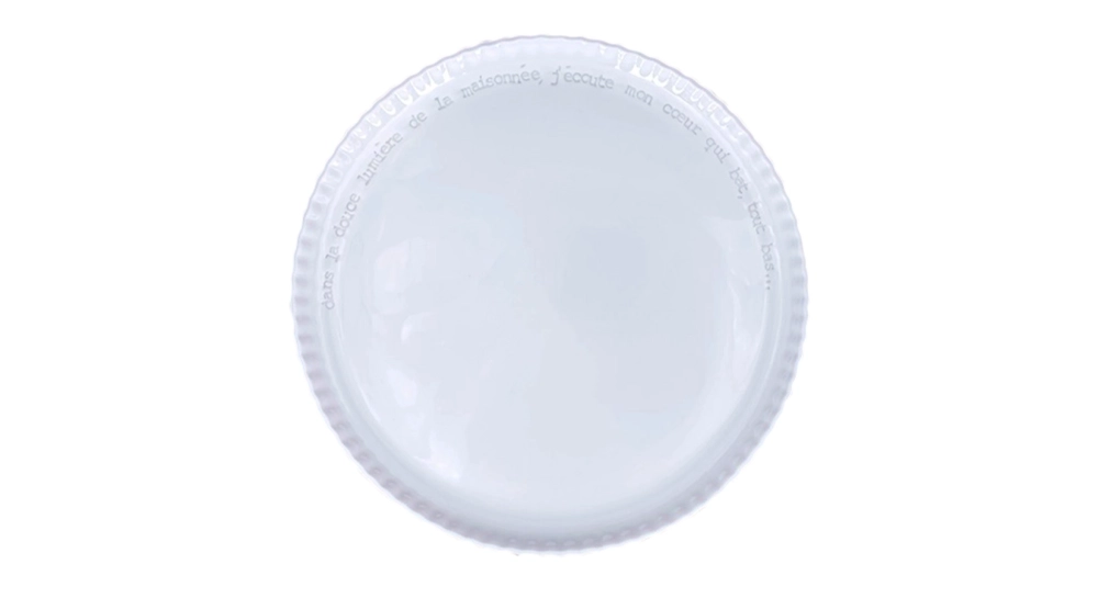Round plate with message