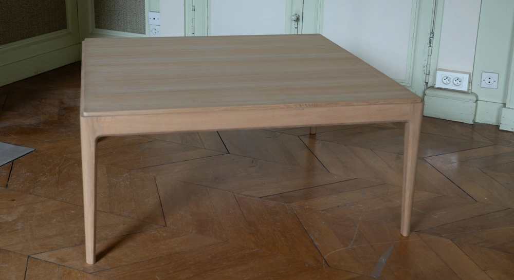 Table basse carré en chêne brut 100x100 cm