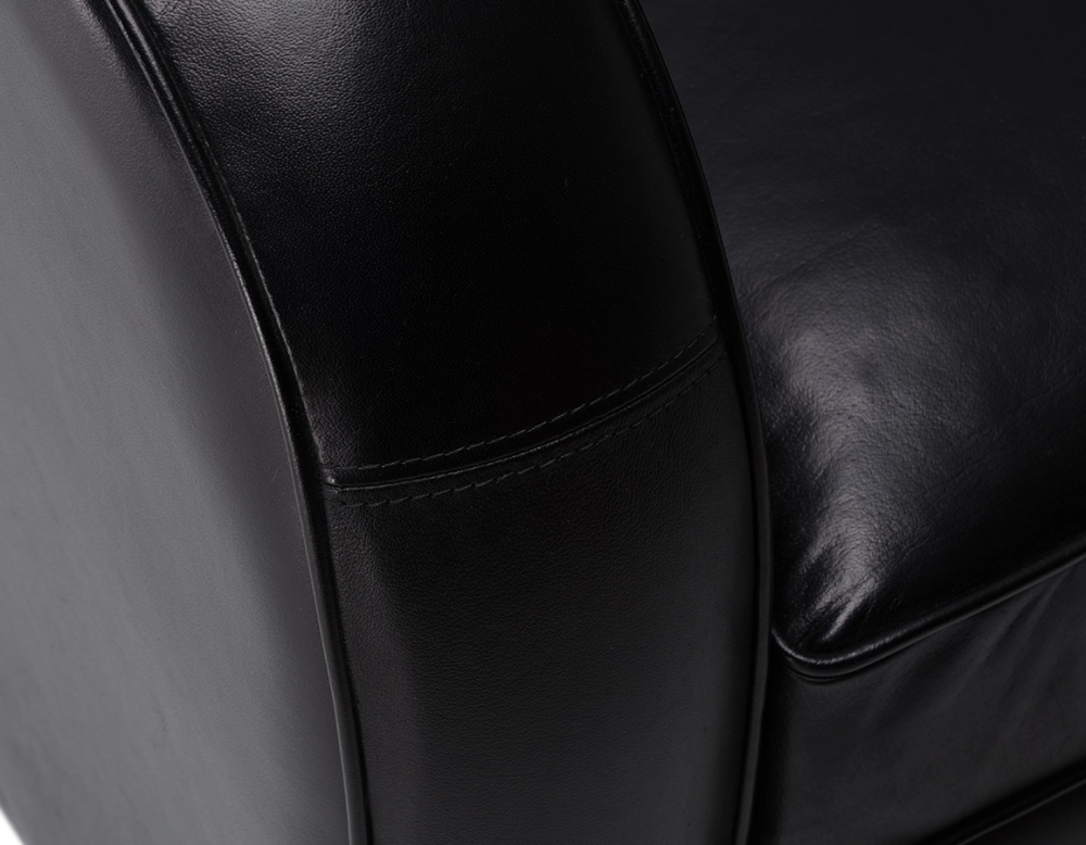 Sillón club de piel negro